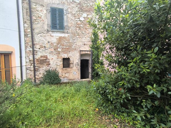 appartamento in vendita a Foligno