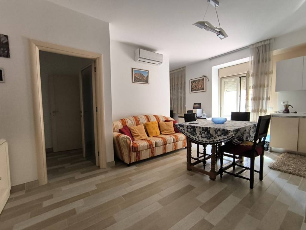 appartamento in vendita a Foligno in zona Corvia