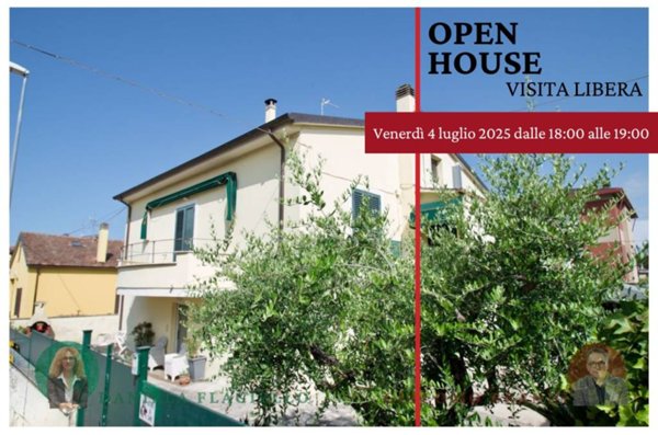 casa indipendente in vendita a Foligno in zona Sant'Eraclio
