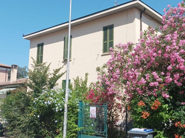casa indipendente in vendita a Foligno in zona Paciana