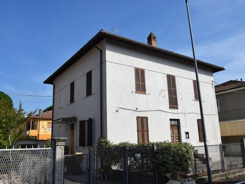 appartamento in vendita a Foligno in zona Corvia