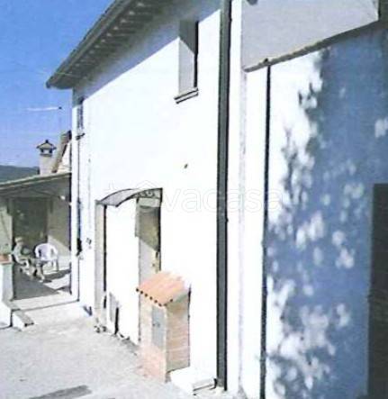 appartamento in vendita a Foligno in zona Sant'Eraclio