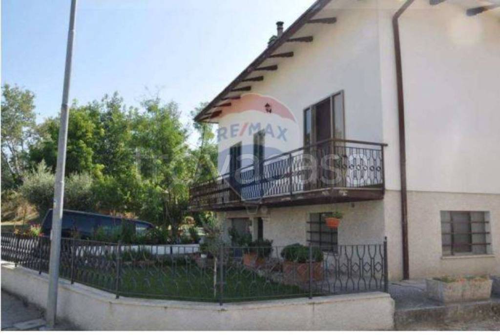 appartamento in vendita a Foligno in zona Fondi