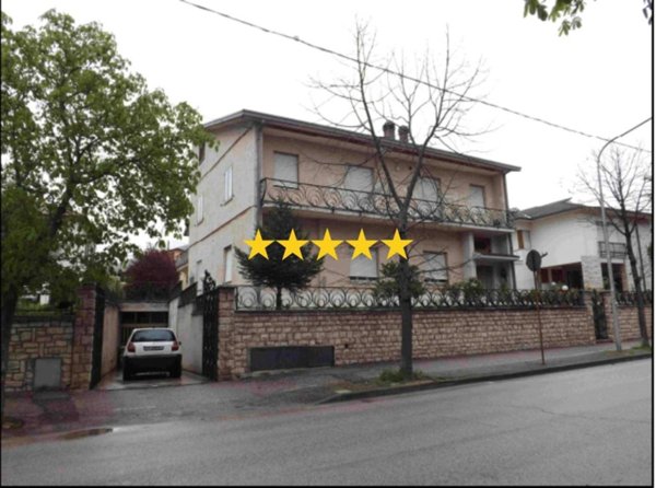 appartamento in vendita a Foligno in zona Sant'Eraclio