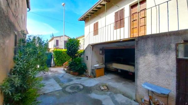 casa indipendente in vendita a Foligno in zona Borroni