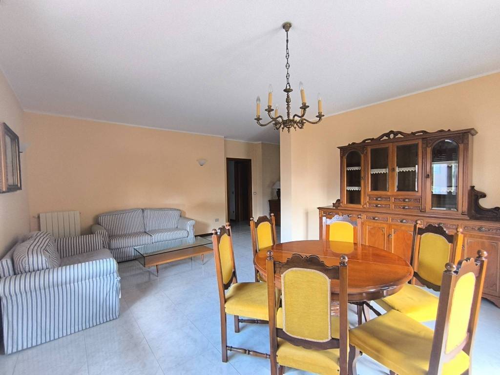 appartamento in vendita a Foligno in zona Camino