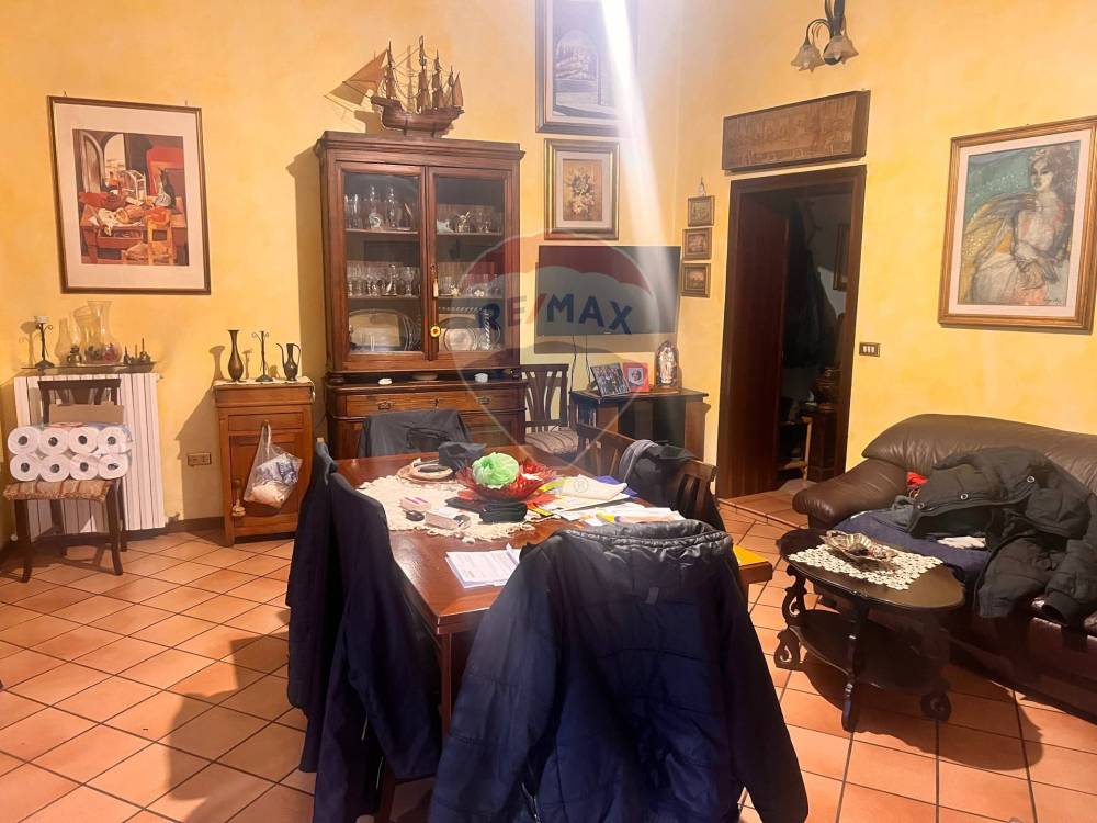 casa indipendente in vendita a Foligno in zona Borroni
