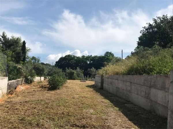 terreno edificabile in vendita a Foligno in zona Carpello