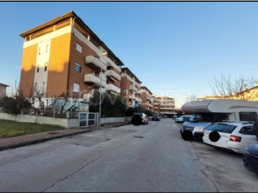 appartamento in vendita a Foligno
