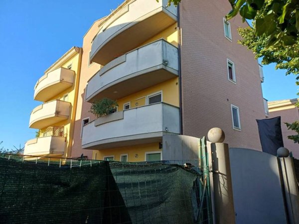 appartamento in vendita a Foligno in zona Paciana