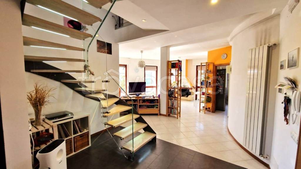 appartamento in vendita a Foligno in zona Camino