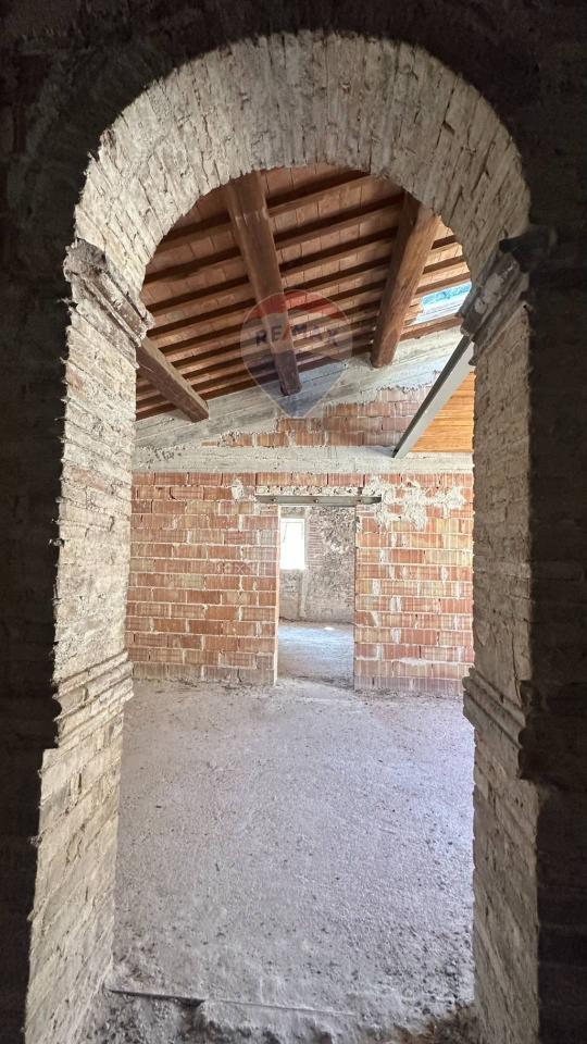 casa indipendente in vendita a Foligno