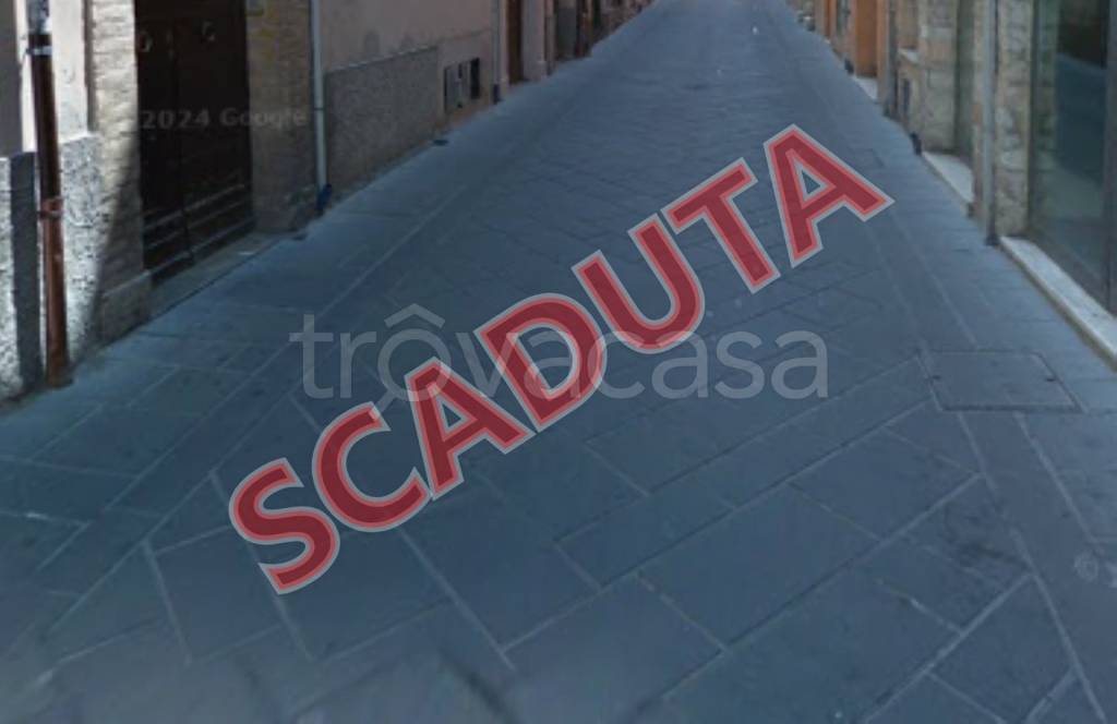 ufficio in vendita a Foligno