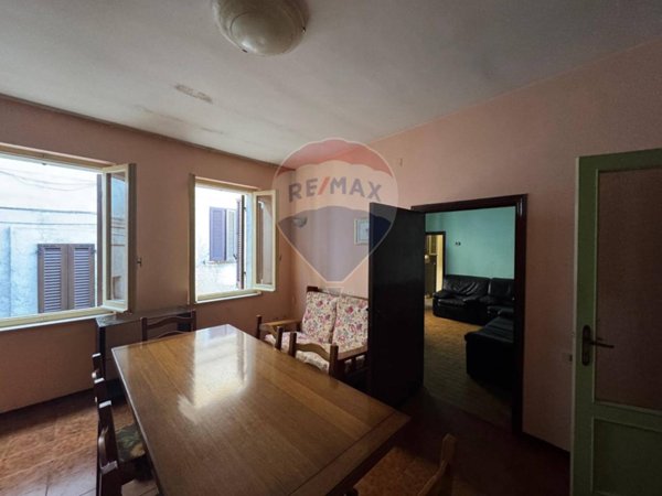 casa indipendente in vendita a Foligno in zona Sant'Eraclio