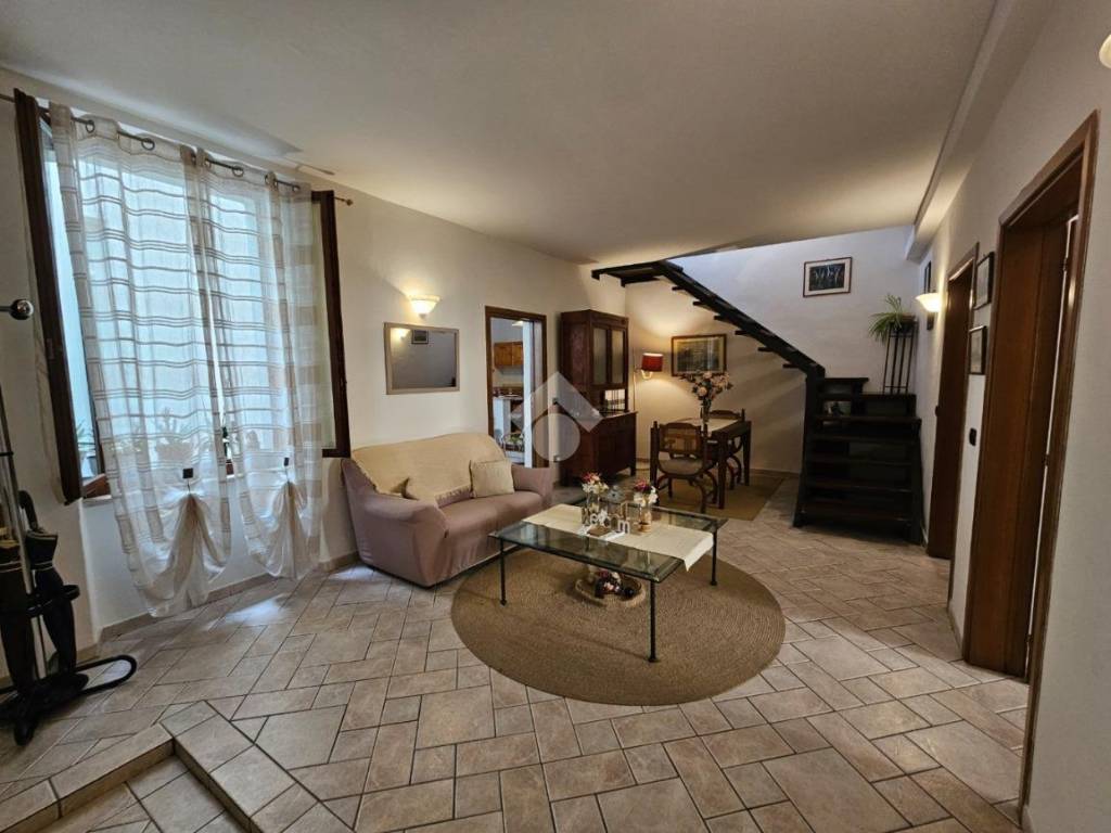 appartamento in vendita a Foligno