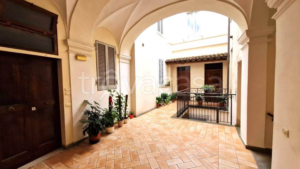 appartamento in vendita a Foligno in zona Camino