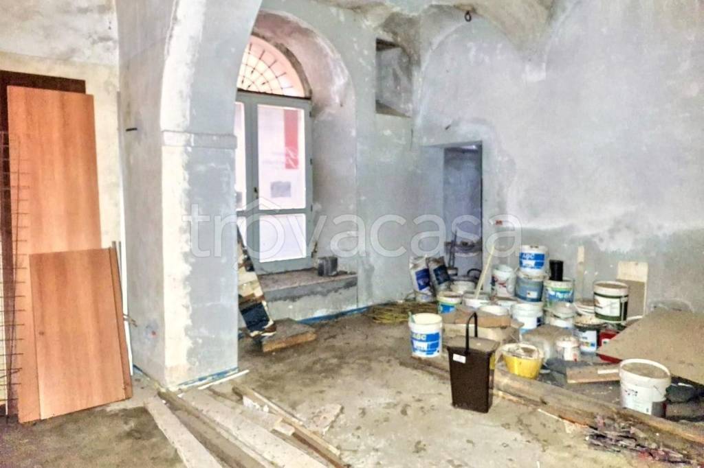 ufficio in vendita a Foligno