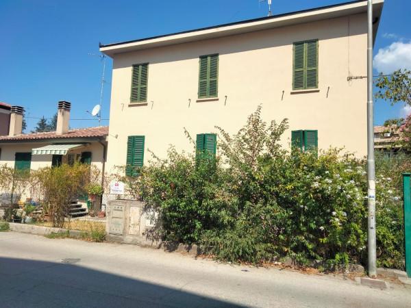 casa indipendente in vendita a Foligno