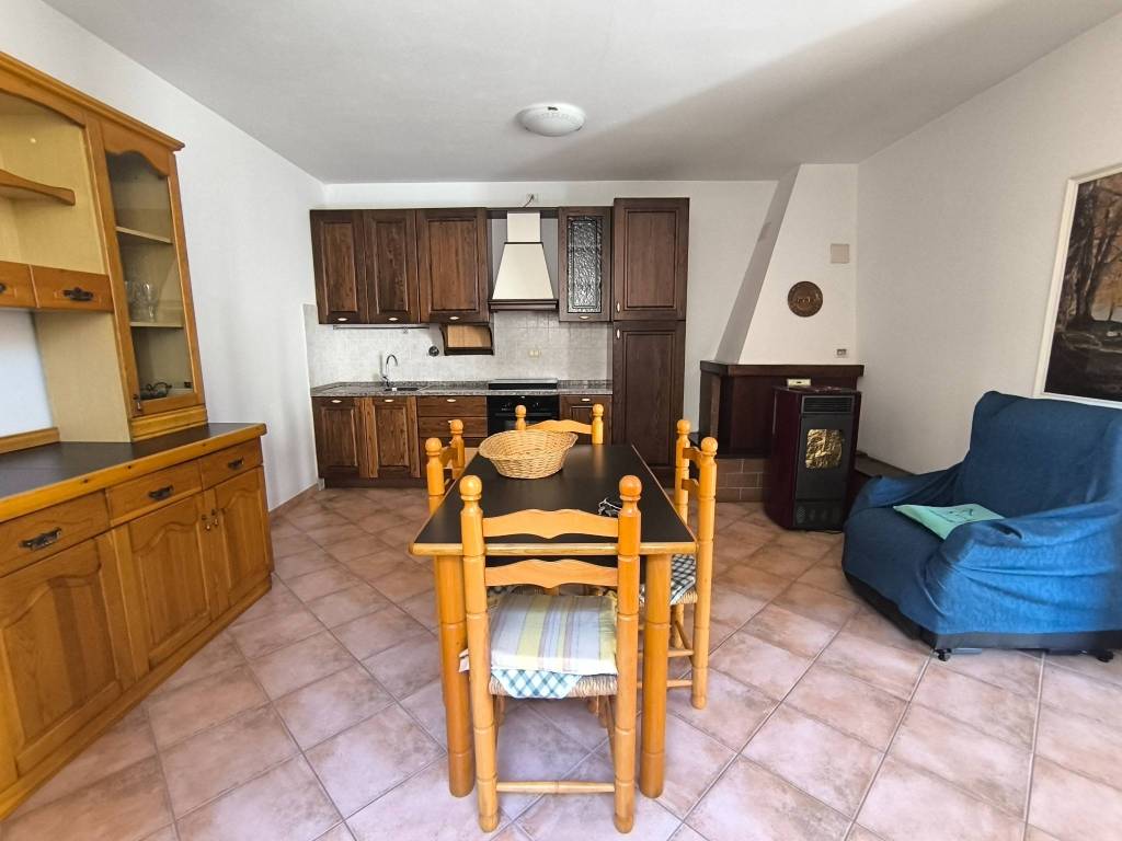 appartamento in vendita a Foligno in zona Belfiore