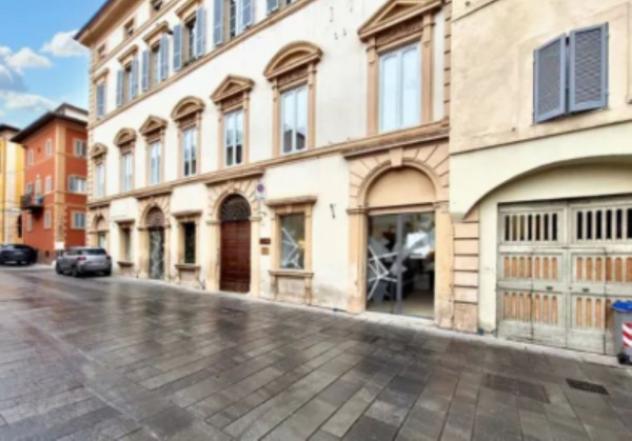 ufficio in vendita a Foligno