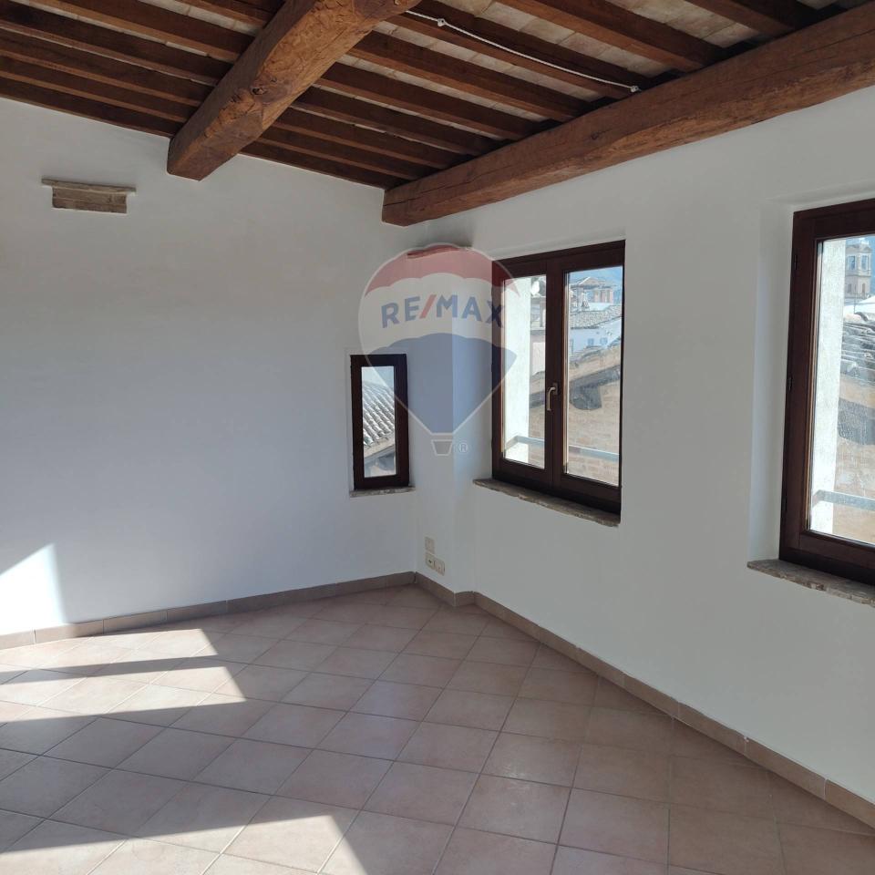 appartamento in vendita a Foligno