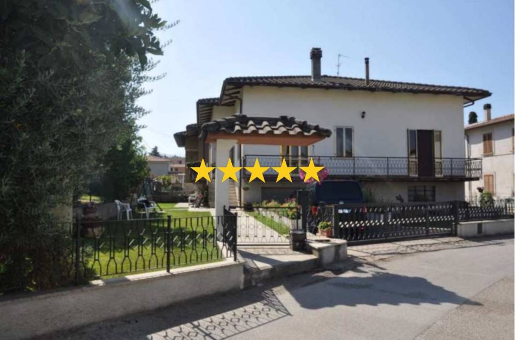 appartamento in vendita a Foligno in zona Sant'Eraclio