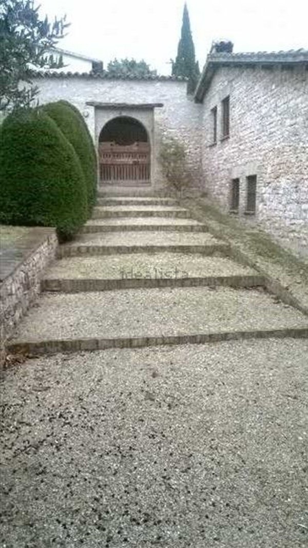 appartamento in vendita a Foligno in zona Camino