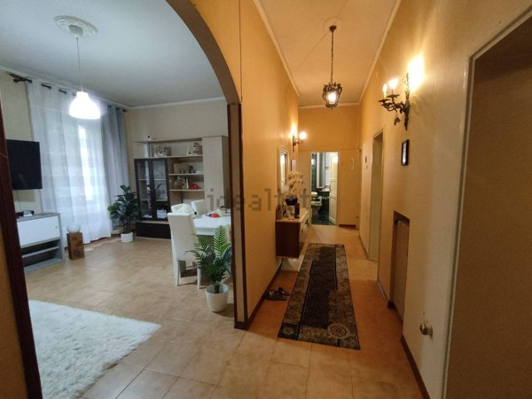 casa indipendente in vendita a Foligno in zona Camino