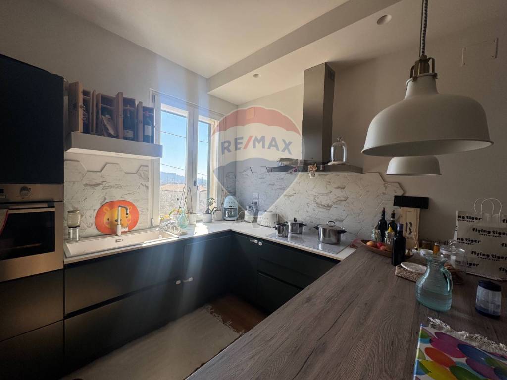 casa indipendente in vendita a Foligno in zona San Giovanni Profiamma