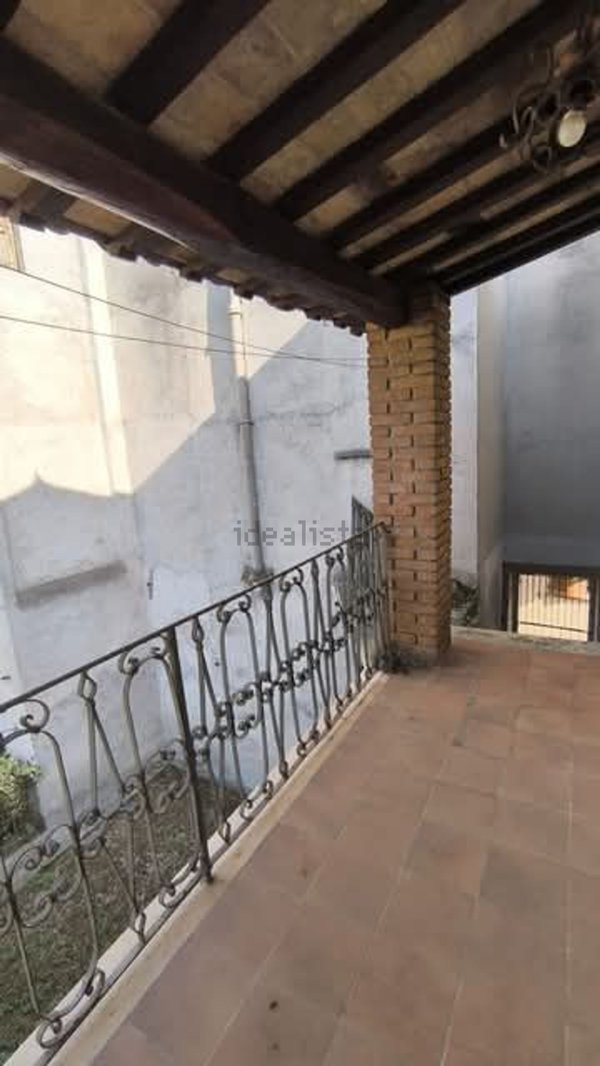 casa indipendente in vendita a Foligno in zona Sant'Eraclio