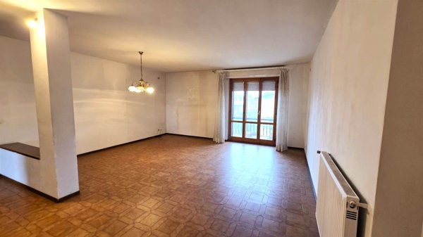 appartamento in vendita a Foligno in zona Camino