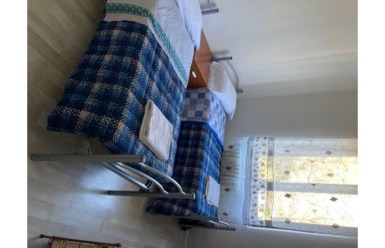 casa indipendente in vendita a Foligno in zona Colfiorito