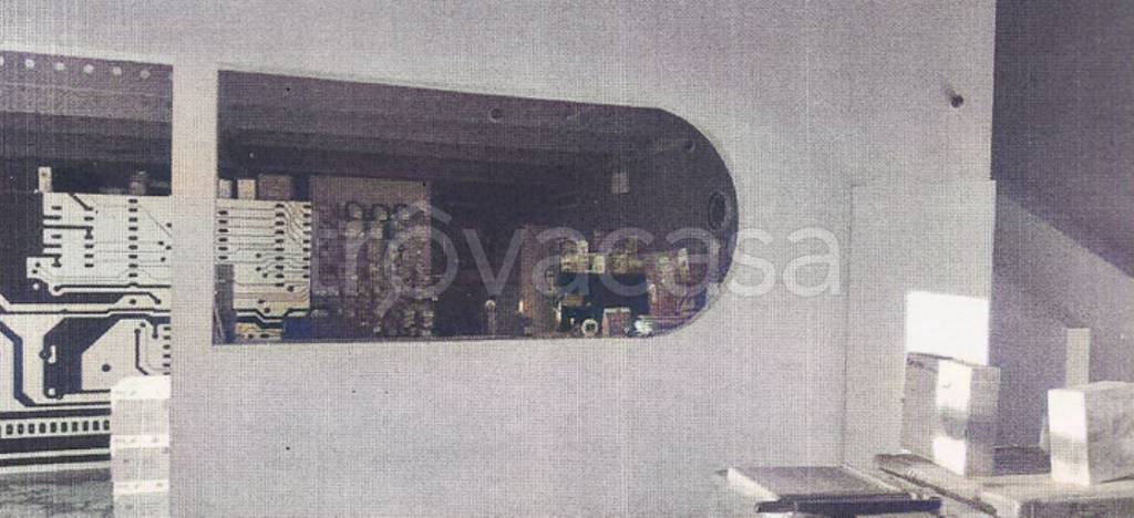 negozio in vendita a Foligno in zona Paciana