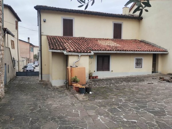 appartamento in vendita a Foligno