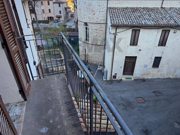 appartamento in vendita a Foligno in zona Capodacqua