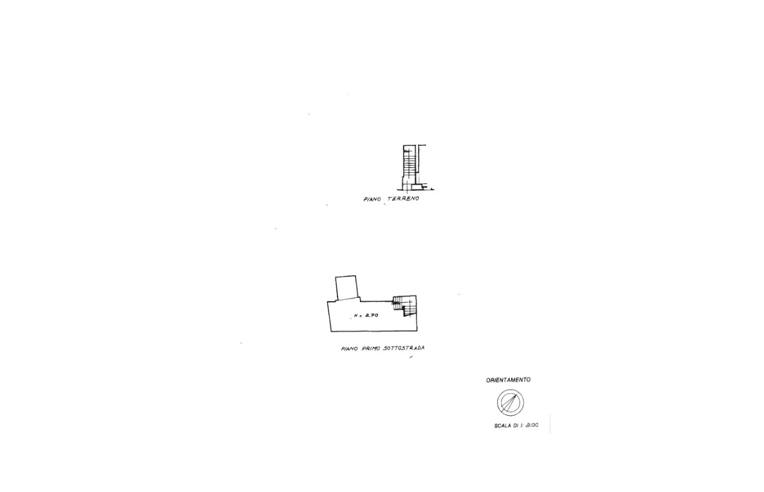 locale commerciale in vendita a Foligno
