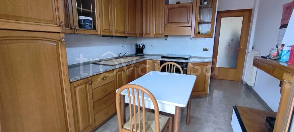 appartamento in vendita a Foligno in zona Camino