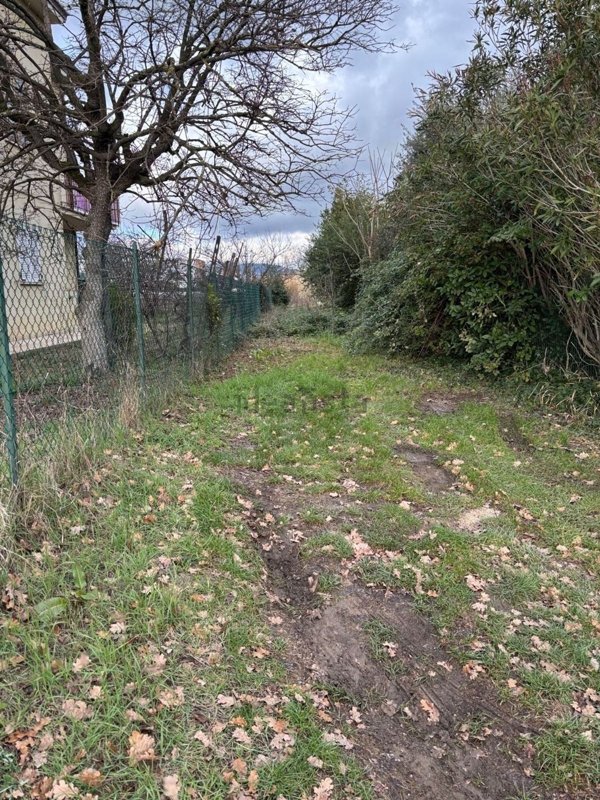 terreno edificabile in vendita a Foligno