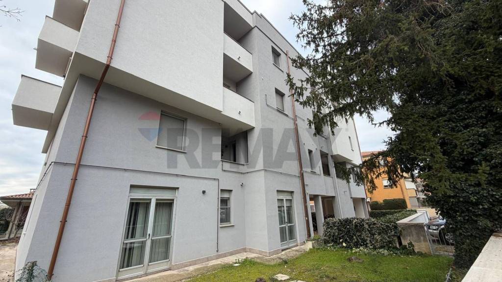appartamento in vendita a Foligno in zona Corvia
