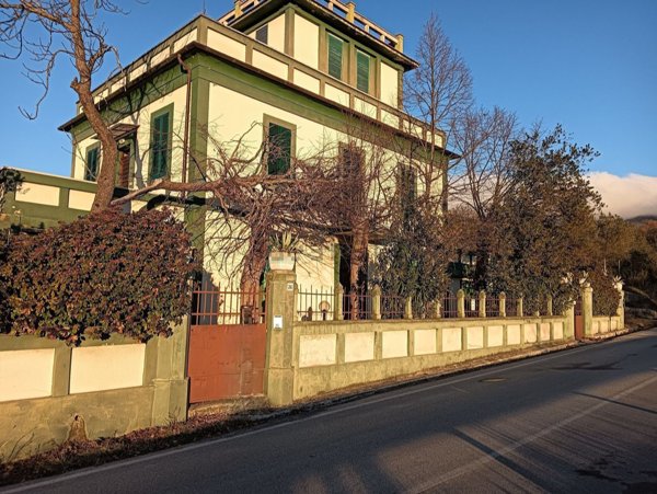 appartamento in vendita a Foligno in zona Camino