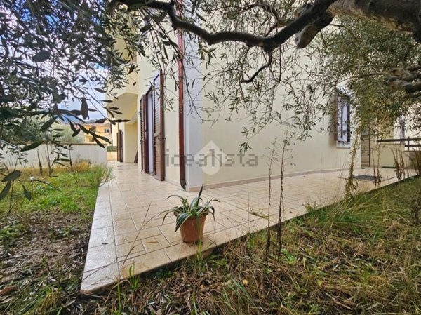 appartamento in vendita a Foligno in zona Camino