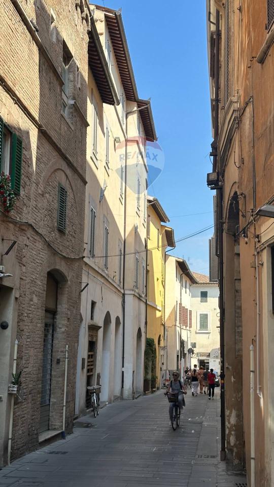 casa indipendente in vendita a Foligno