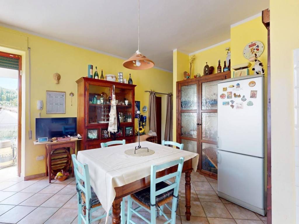 casa indipendente in vendita a Foligno in zona Scanzano