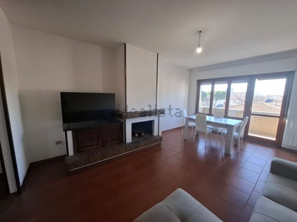 appartamento in vendita a Foligno in zona Sterpete