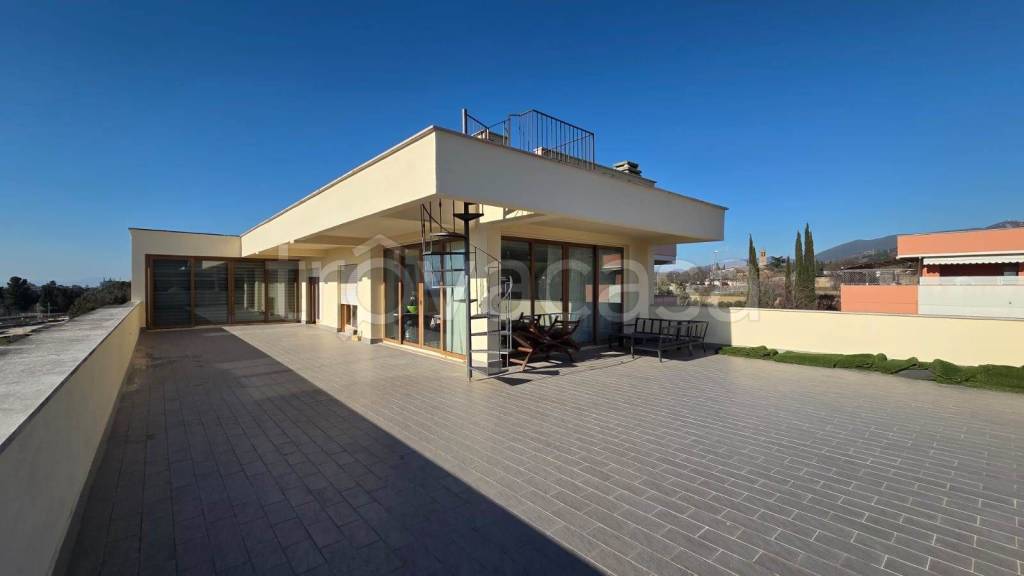 appartamento in vendita a Foligno