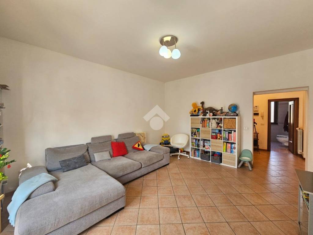 appartamento in vendita a Foligno in zona Paciana