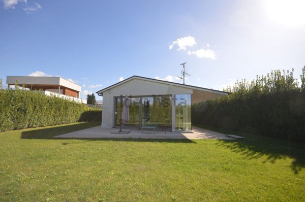 casa indipendente in vendita a Foligno