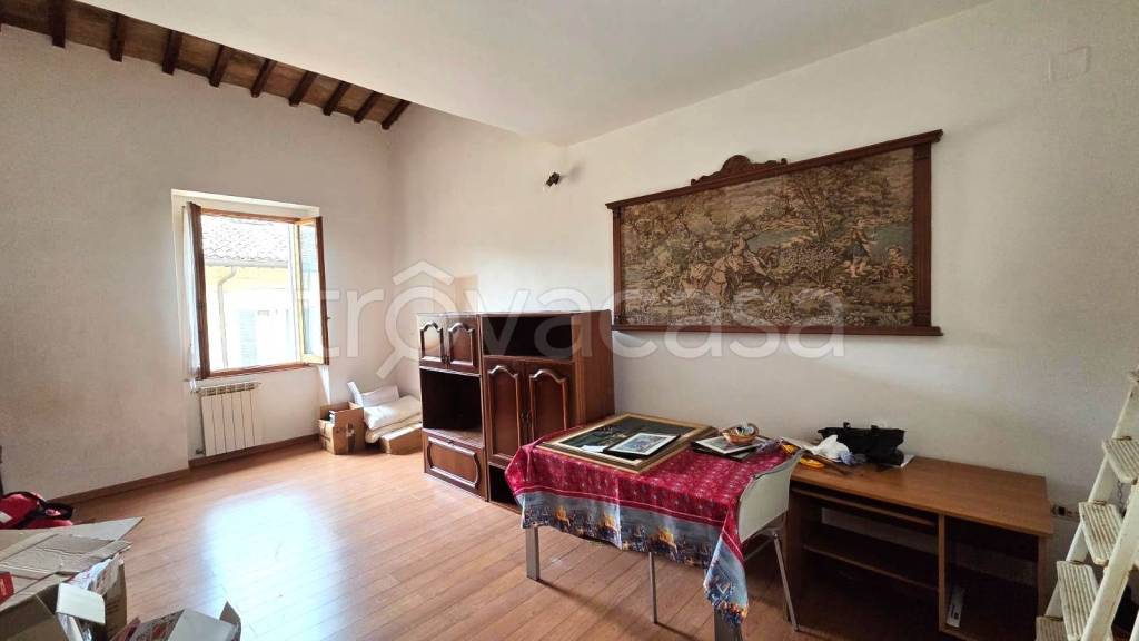 appartamento in vendita a Foligno in zona Camino