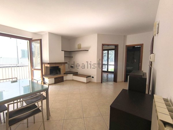 appartamento in vendita a Foligno in zona Camino