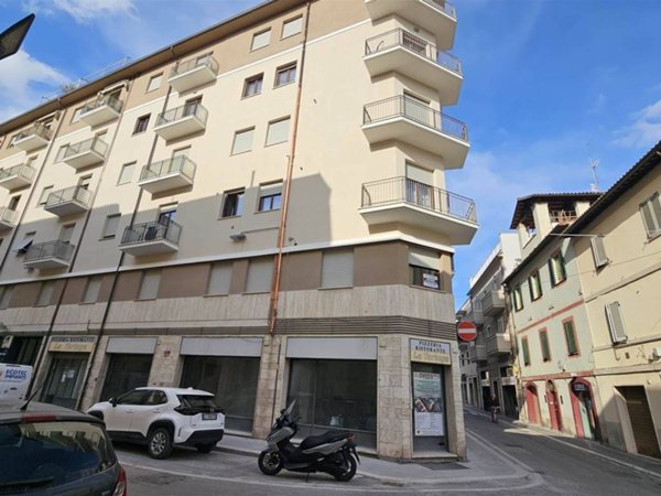 appartamento in vendita a Foligno